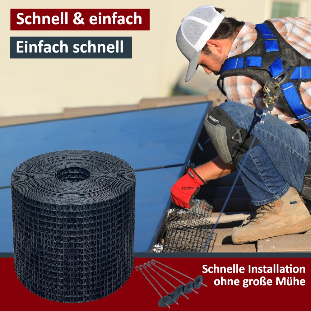 Mann installiert den Solarkäfig-Schutzzaun auf einem Dach. Zeigt die einfache und sichere Montage ohne Bohren oder Spezialwerkzeug für optimalen PV-Anlagenschutz.